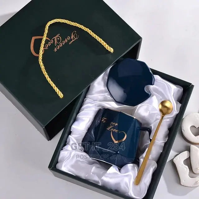Diamond Shape Ceramic Cup Set Gift Box