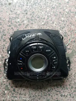 Nissan Juke 2015 AC Controller