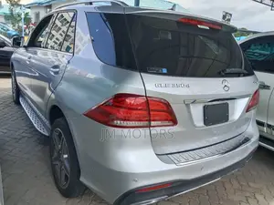 Mercedes-Benz GLE-Class 2016 Silver
