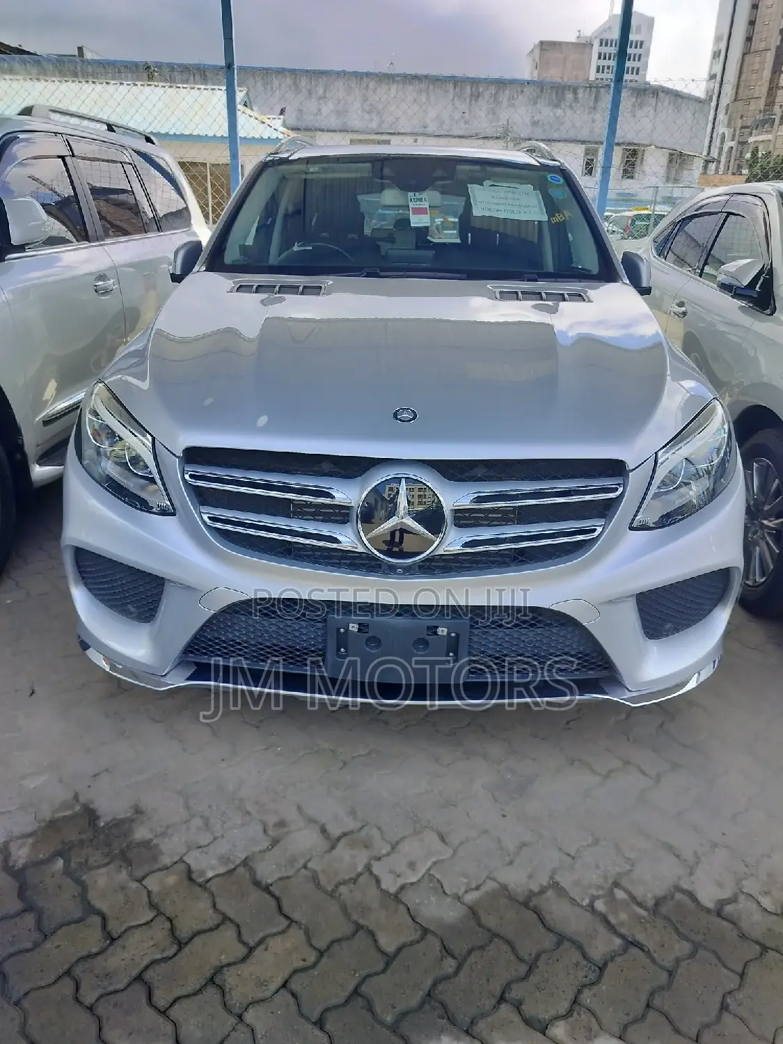 Mercedes-Benz GLE-Class 2016 Silver