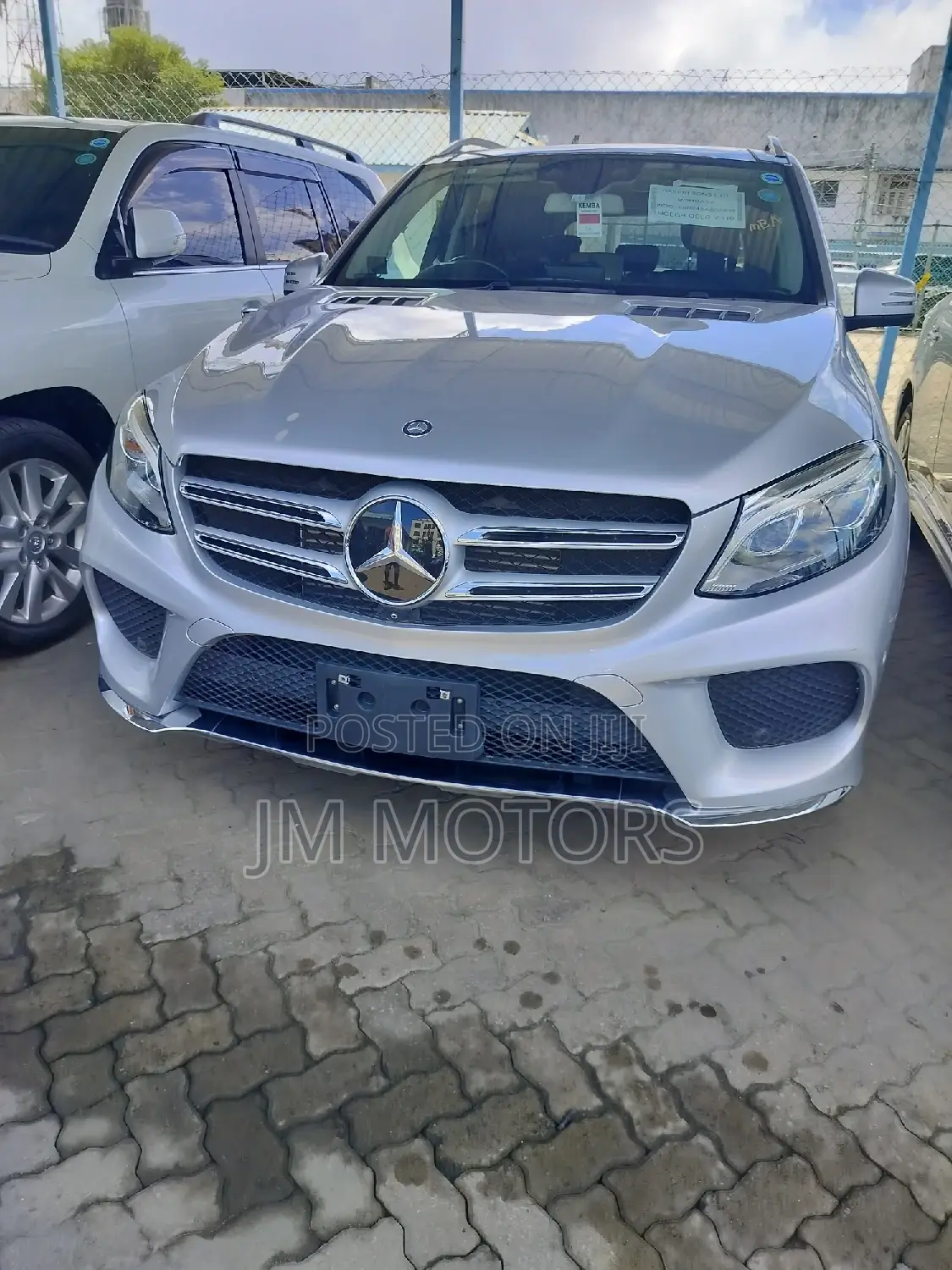 Mercedes-Benz GLE-Class 2016 Silver