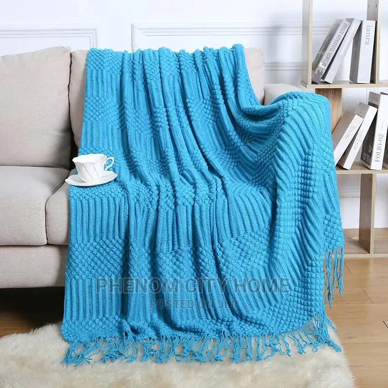 Knitted Throw Blanket