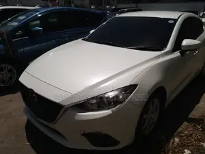 Mazda Axela 2016 White