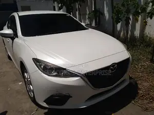 Mazda Axela 2016 White
