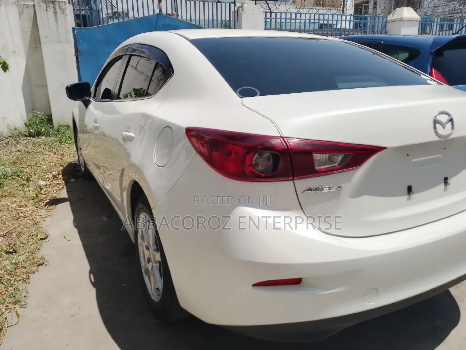 Mazda Axela 2016 White