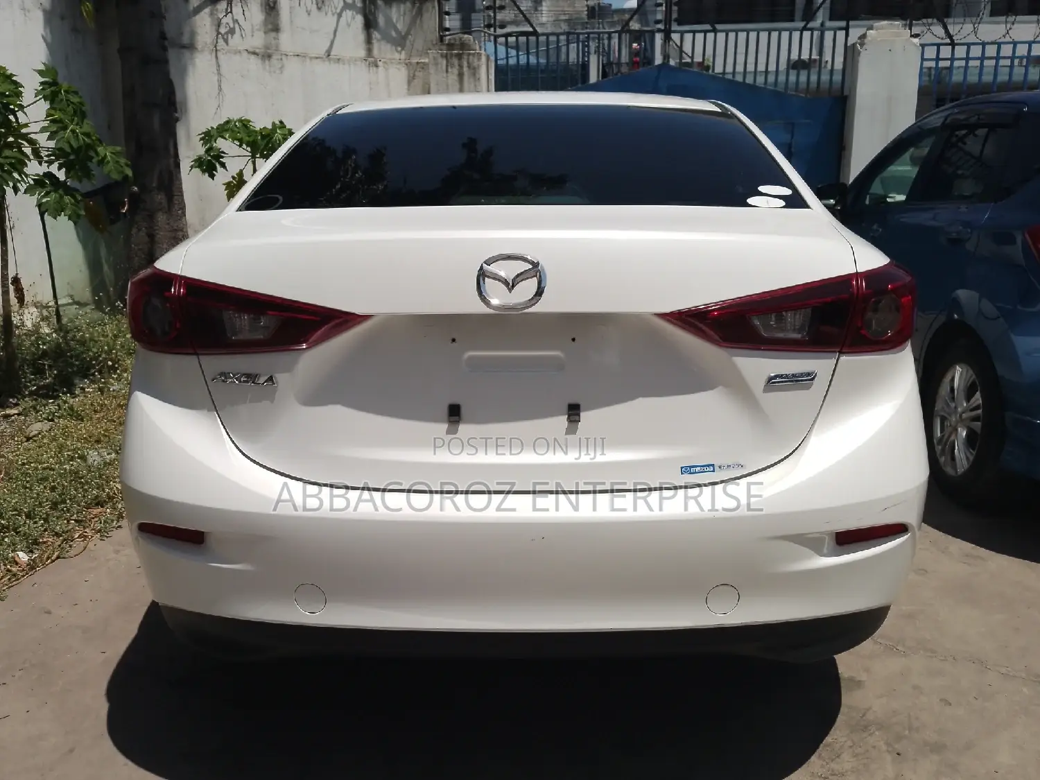 Mazda Axela 2016 White