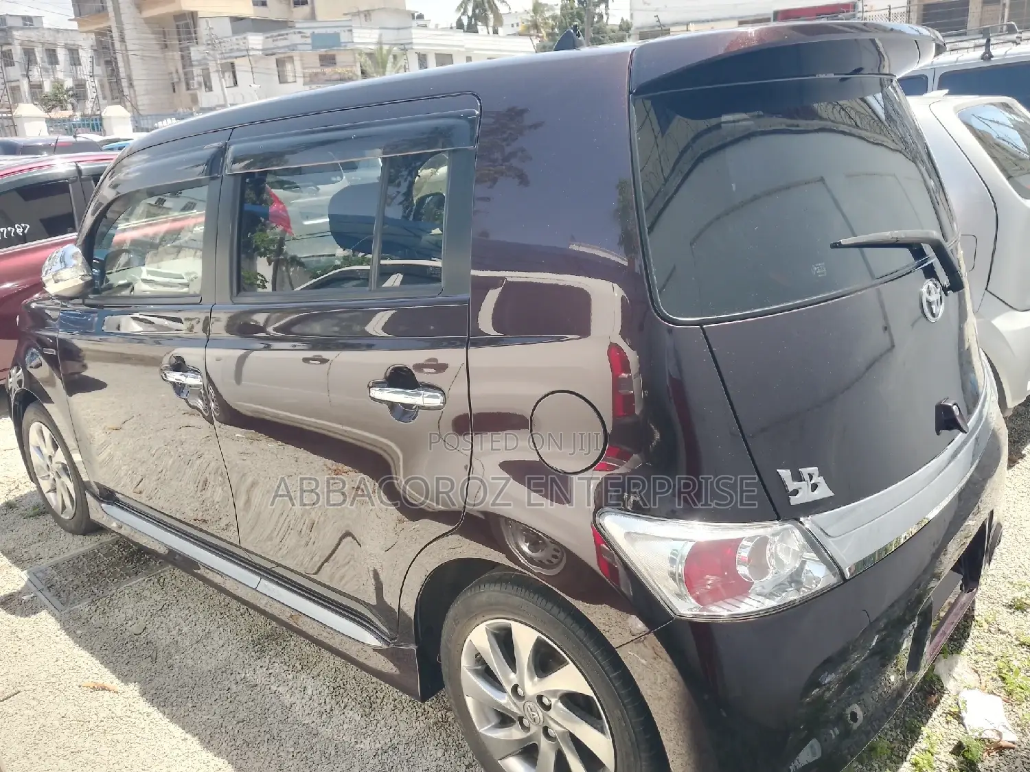 Toyota bB 2016 Brown