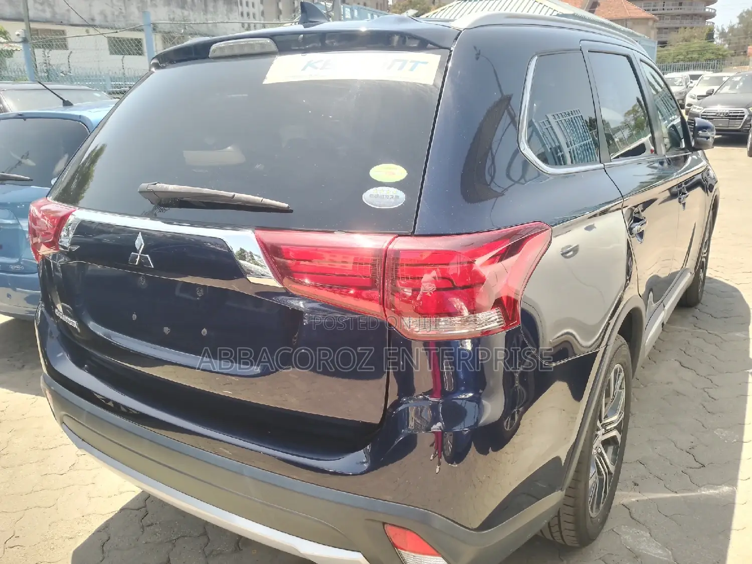 Mitsubishi Outlander 2016 Blue