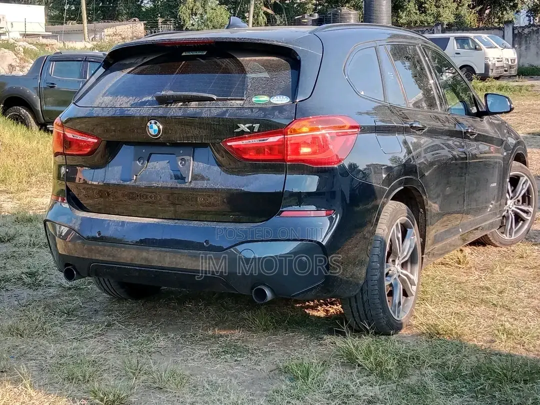 BMW X1 xDrive28i AWD 2016 Black