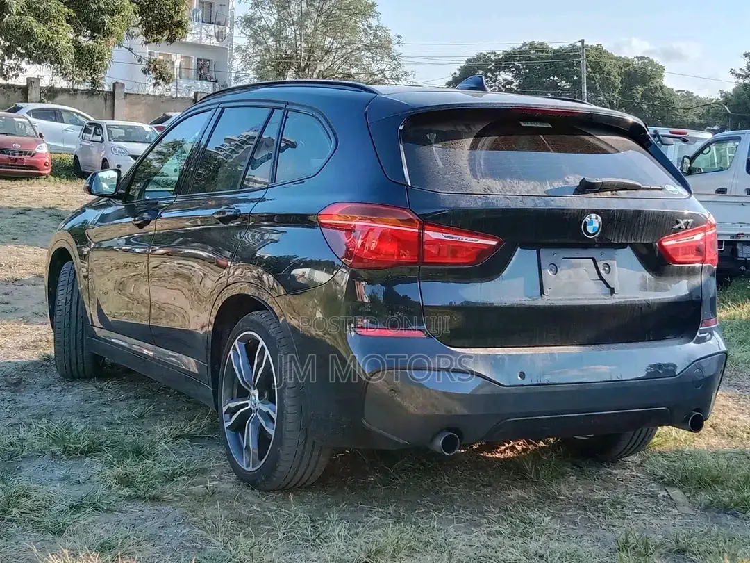 BMW X1 xDrive28i AWD 2016 Black