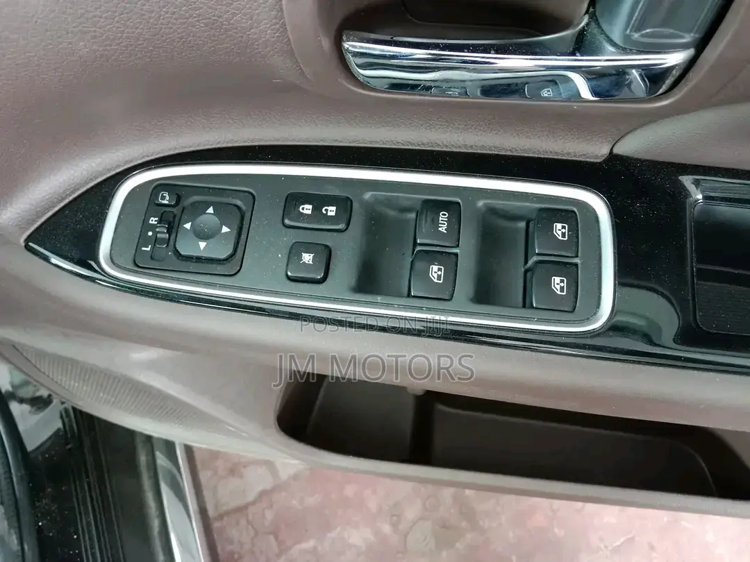 Mitsubishi Outlander 2017 Black
