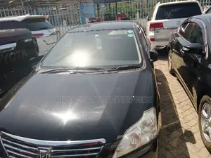 Toyota Premio 2016 Black