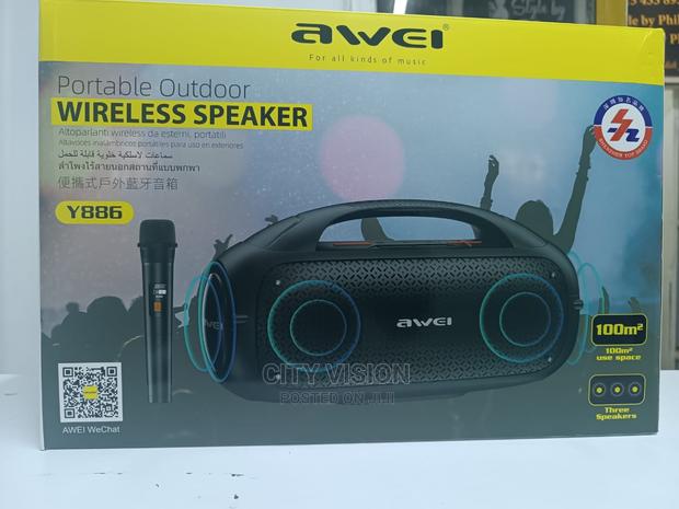 Awei Bluetooth Speaker With Wireless Microphone - main view