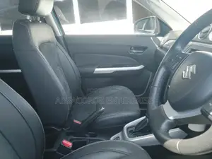 Suzuki Escudo 2016 Blue