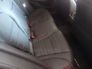 Mercedes-Benz C250 2018 Black