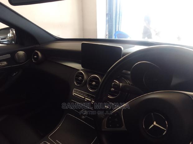Mercedes-Benz C250 2018 Black - thumbnail 6