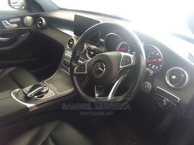 Mercedes-Benz C250 2018 Black - thumbnail 11