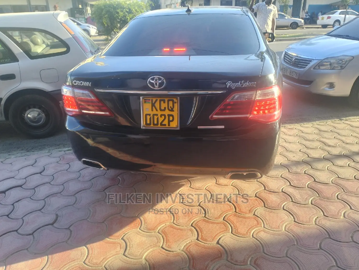 Toyota Crown 2011 Black