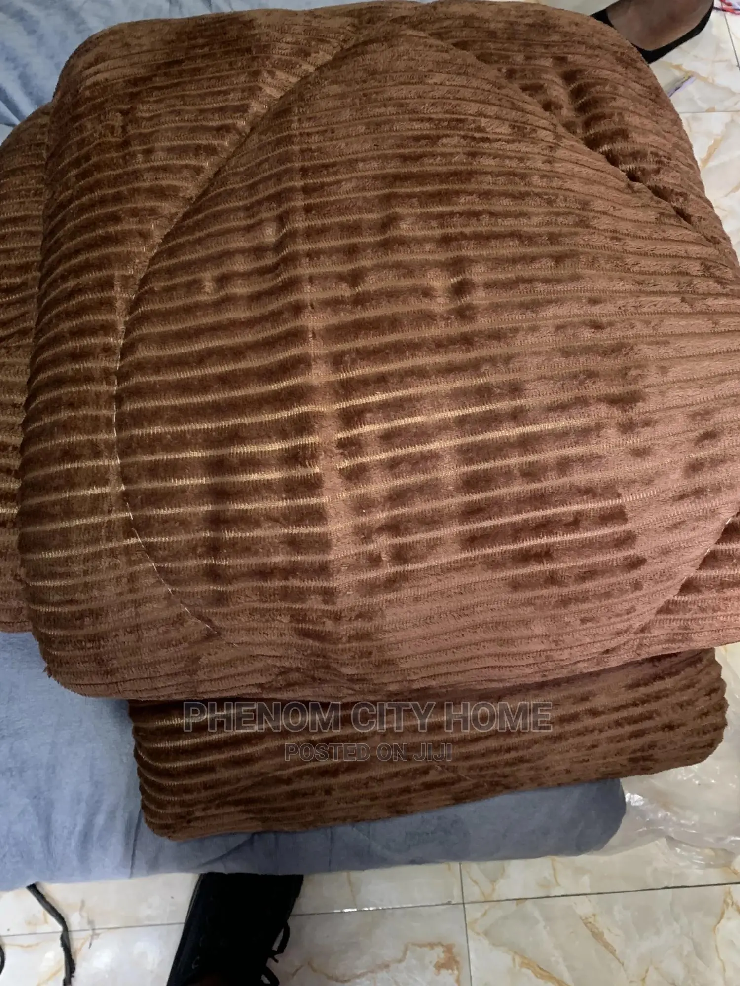 High Quality Velvet Duvet Available