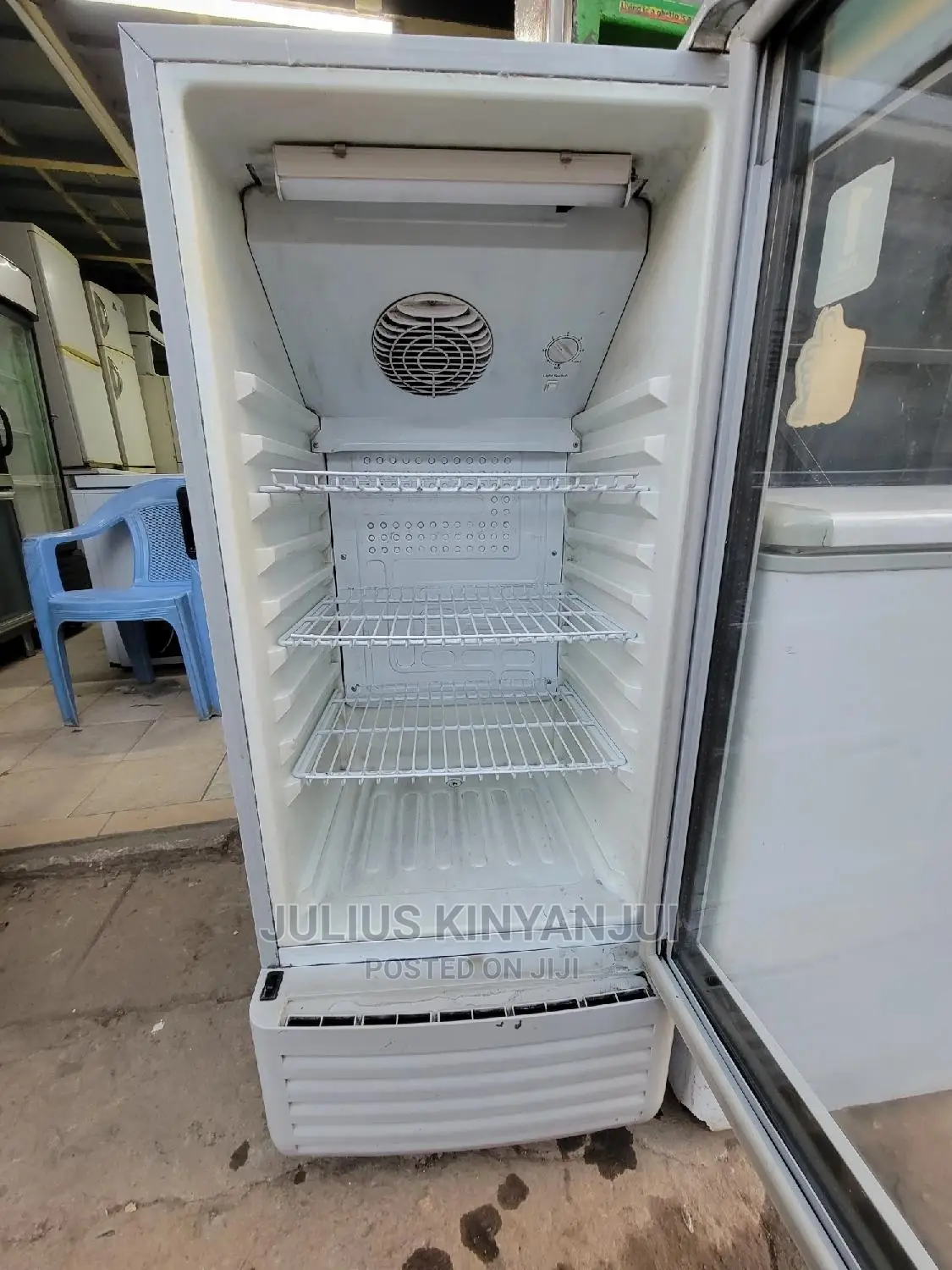150l Display Fridge