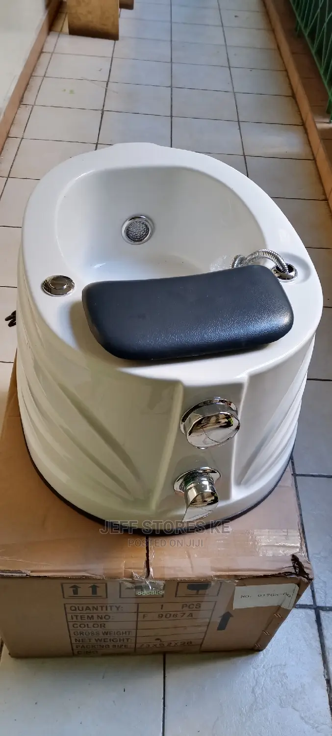White Silver Pedicure Bowl/Fibre Spa