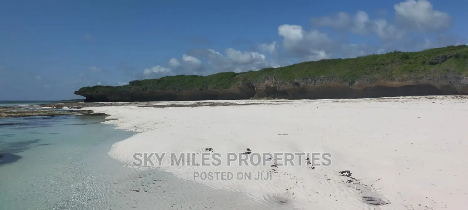 Chumani,10 Acre Beach Plot on Sale