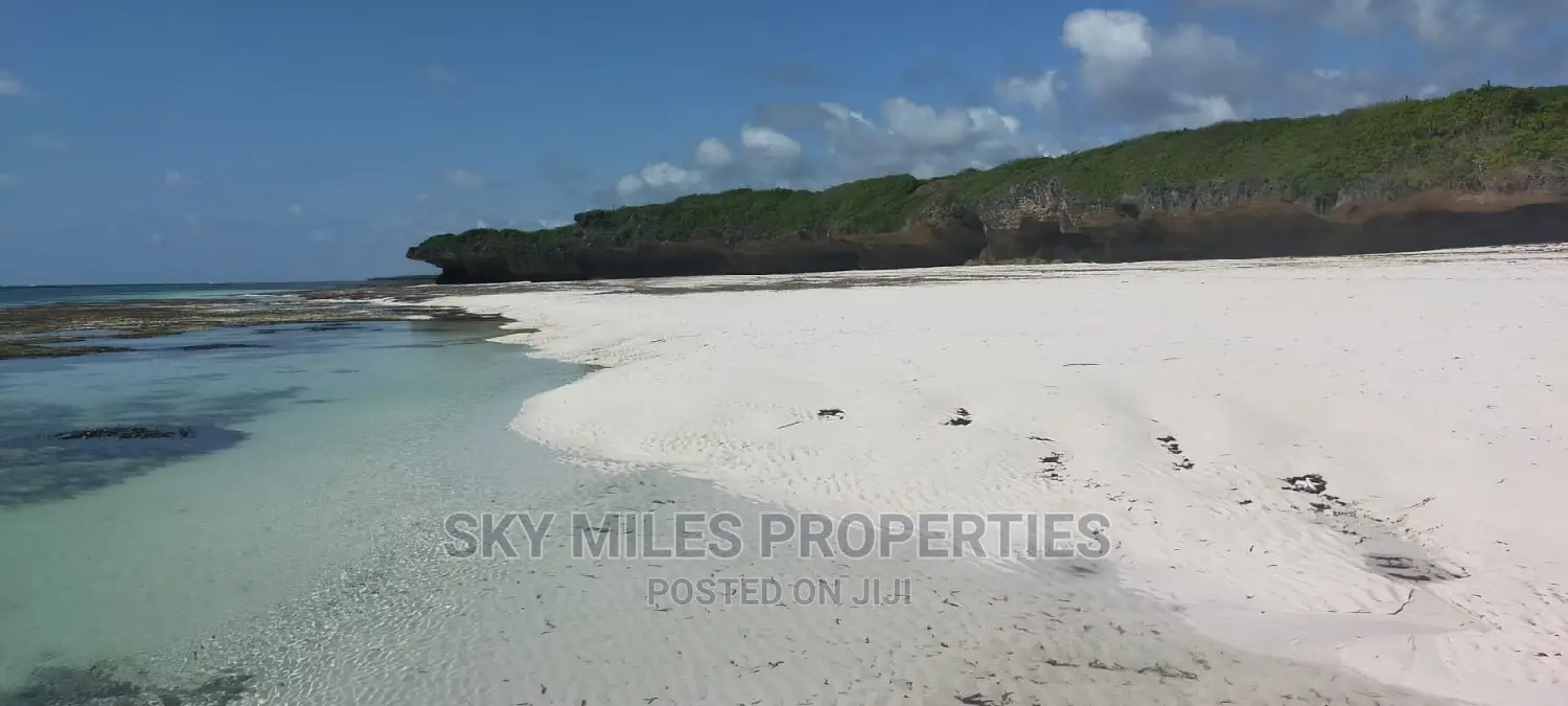 Chumani,10 Acre Beach Plot on Sale