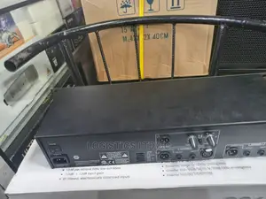 DBX 231 Graphic Equalizer
With Subwoofer Output
