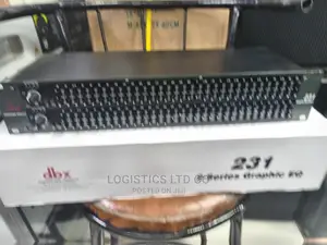 DBX 231 Graphic Equalizer
With Subwoofer Output