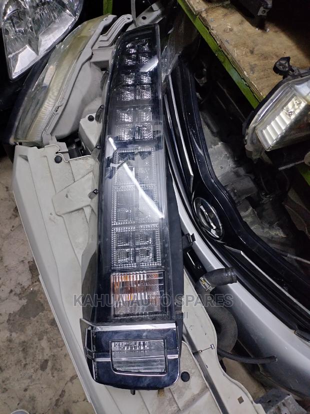 Voxy 2015/New Model Backlights/Taillights - thumbnail 2