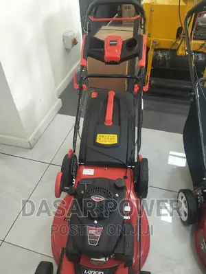 196cc Self Propelled Lawnmower