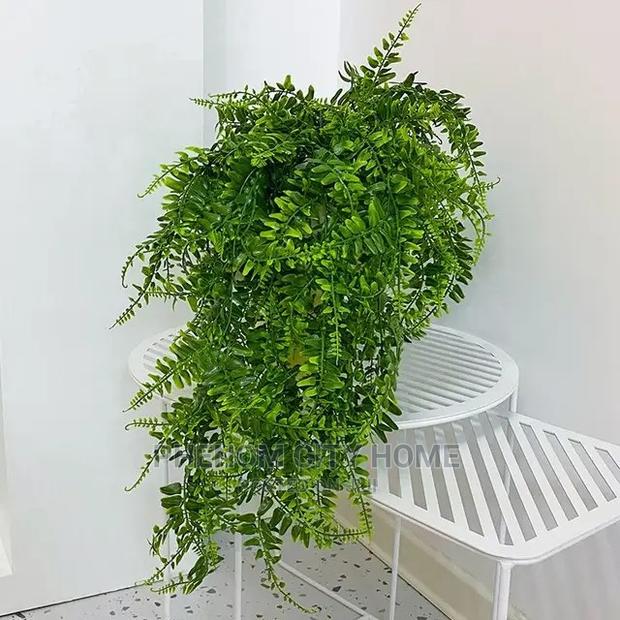 Hanging Vines Decor - main view