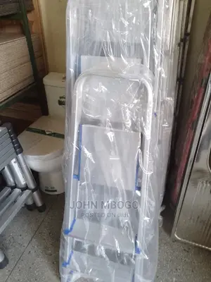 Step Ladders/ Type A