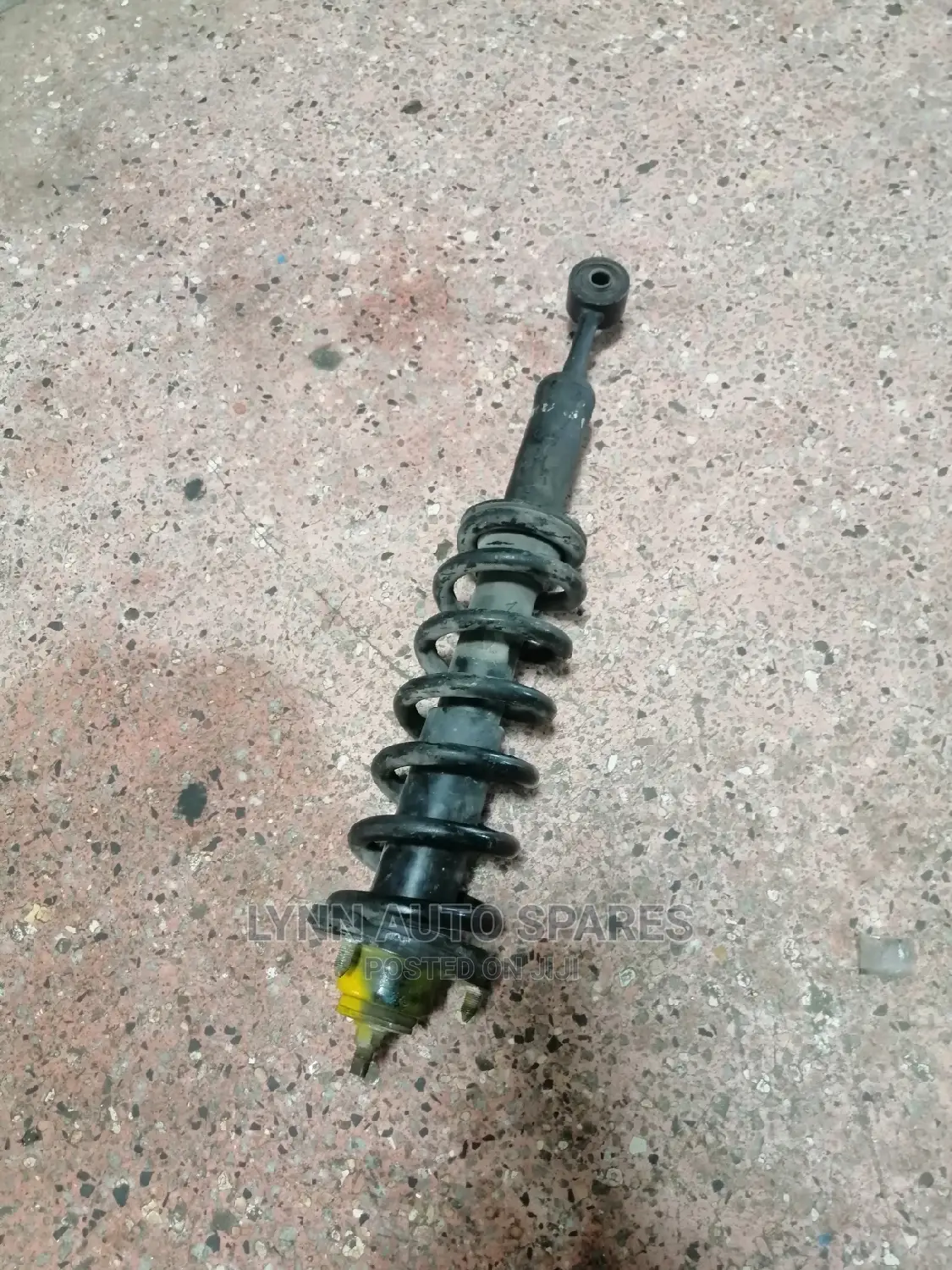 Toyota Hilux Vigo 4wd Front Shock