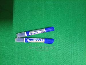 Pair of Erasable Blue Marker - thumbnail 2