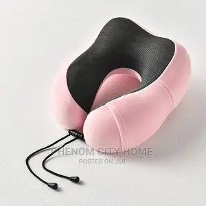 U- Shaped Neck Travelling Pillow