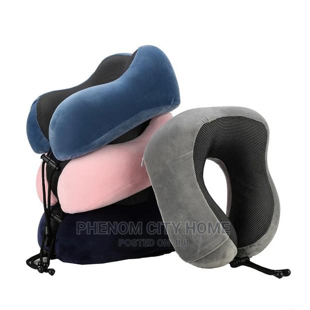 Neck Pillows/Travel Pillow - thumbnail 2