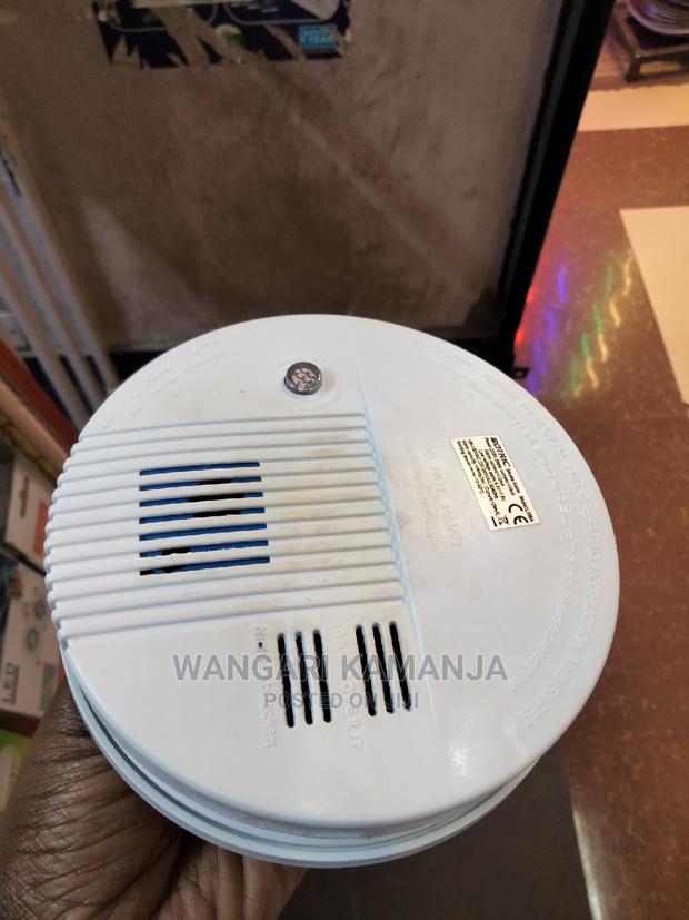 Smoke Alarm Detector - thumbnail 2