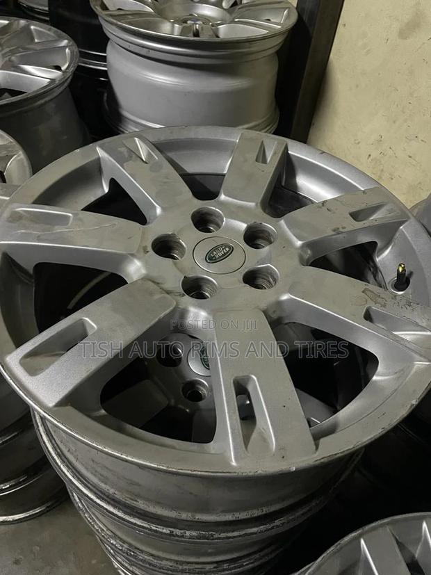 Ex Uk Grey 19 Inch Landrover Discovery, Range Rover Sport