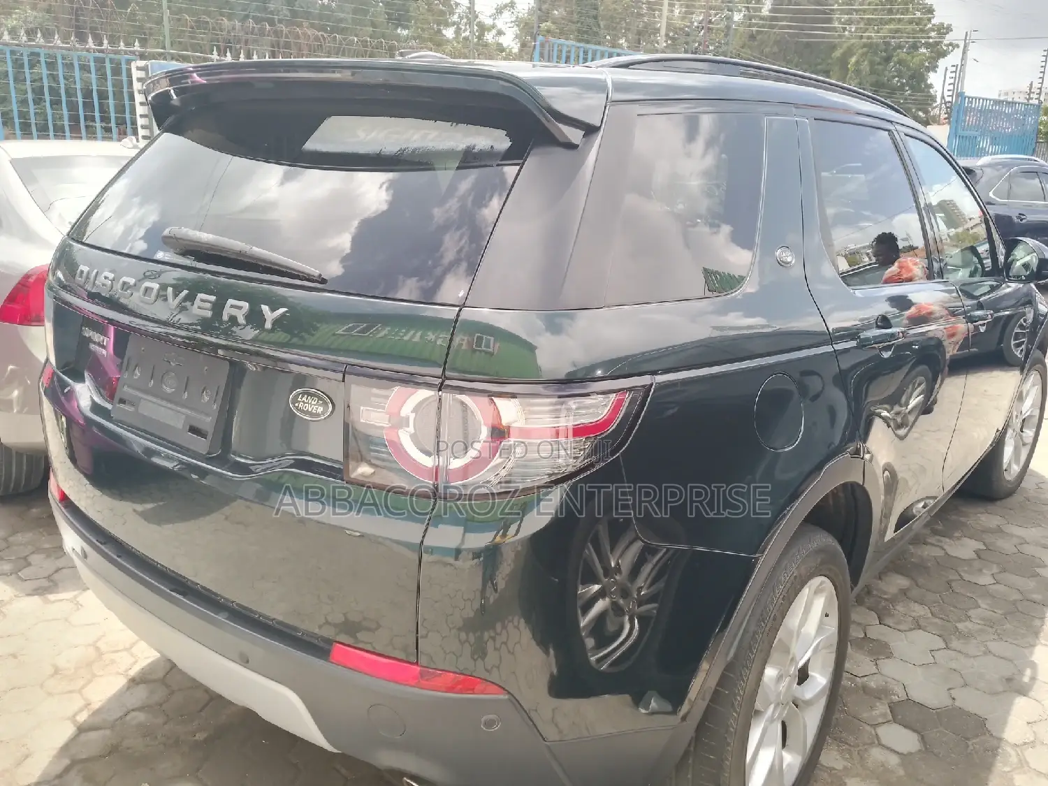 Land Rover Discovery 2015 Green