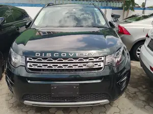 Land Rover Discovery 2015 Green