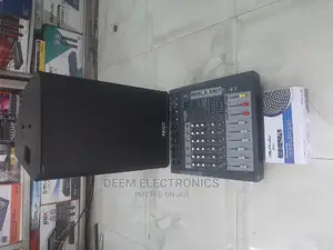 Speaker 15" + Mixer 6ch + Corded Microphone Set