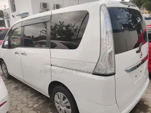 Nissan Serena 2015 White