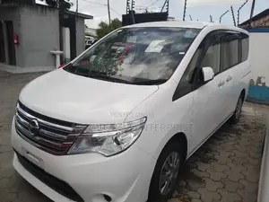 Nissan Serena 2015 White