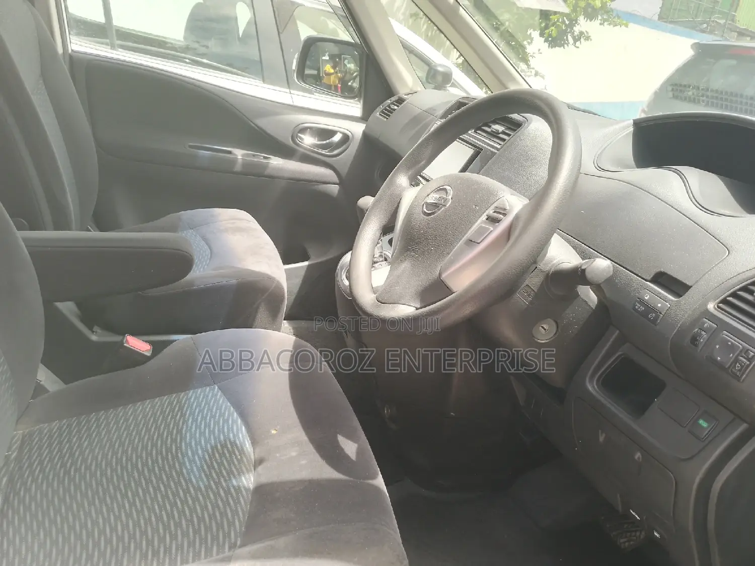 Nissan Serena 2015 White