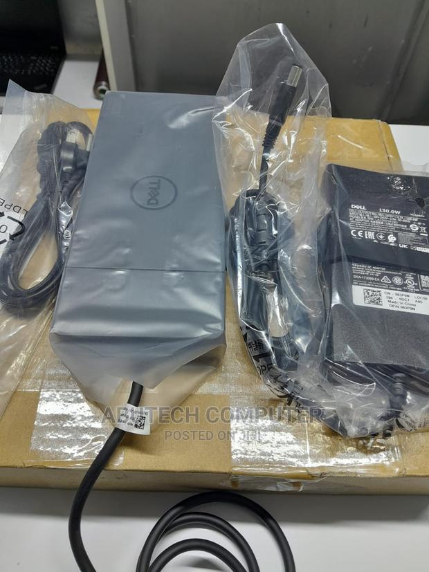 Docking Station - main view