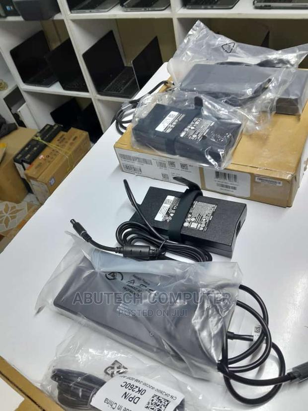 Docking Station - thumbnail 2