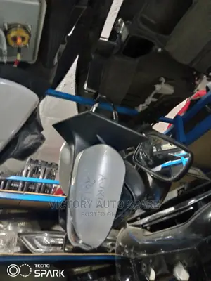 Auris Side Mirror 2015/2016/2017