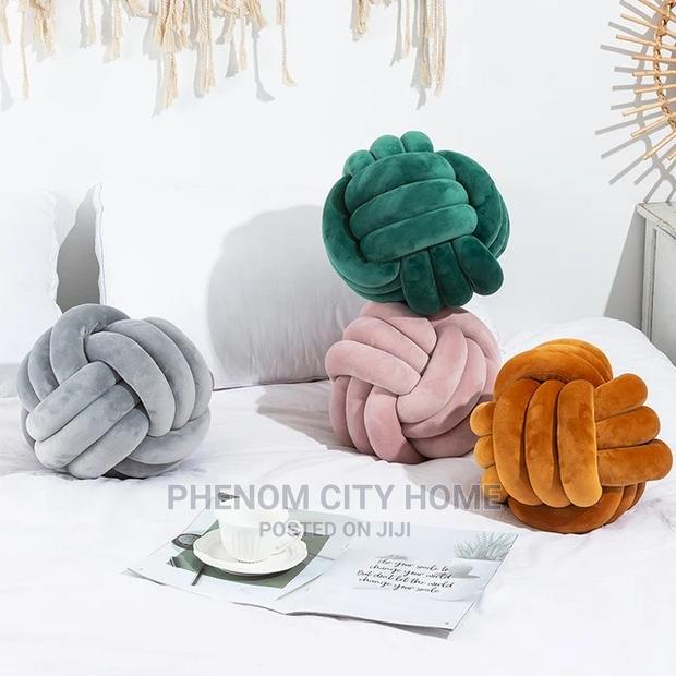 Thread Knot Pillows - thumbnail 2