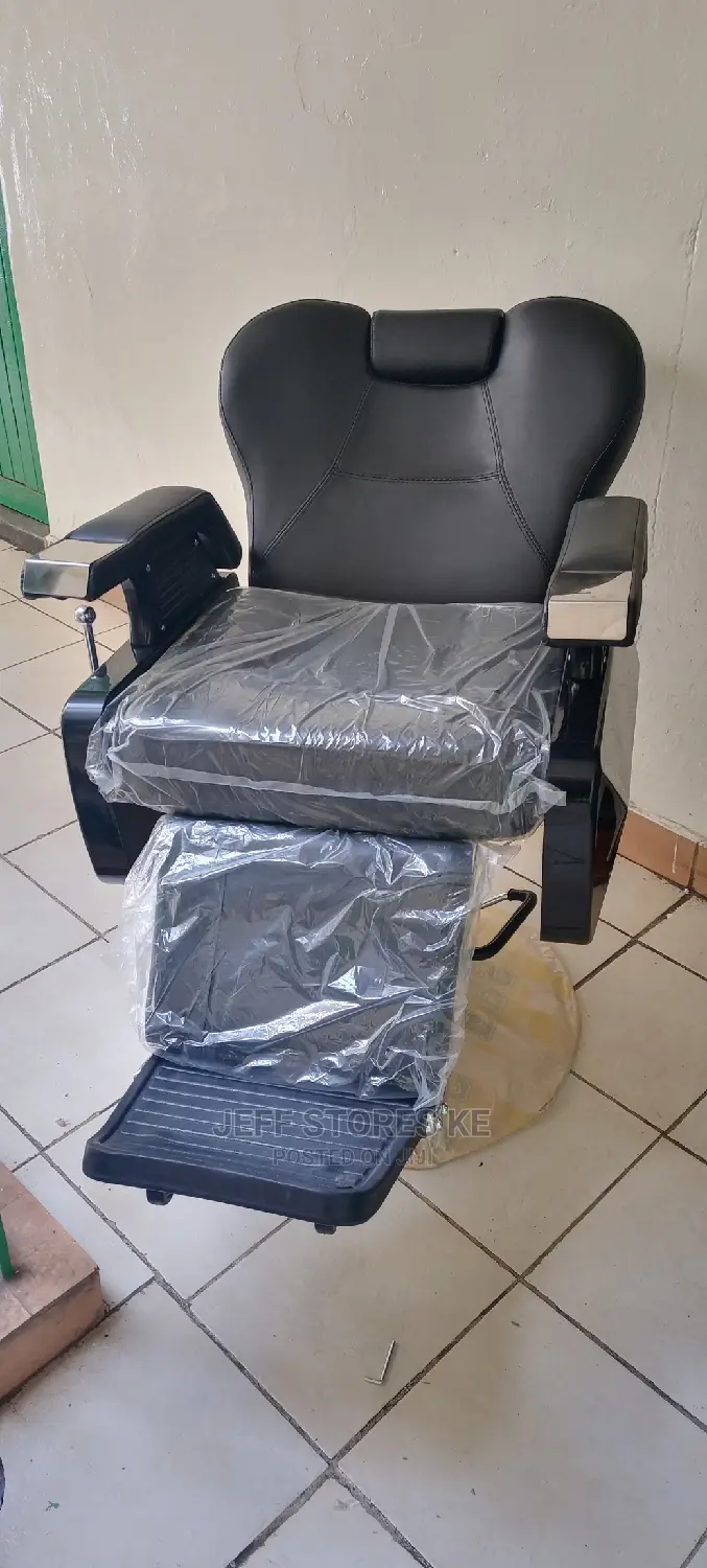 Elegant Super Jumbo Barber Chairs
